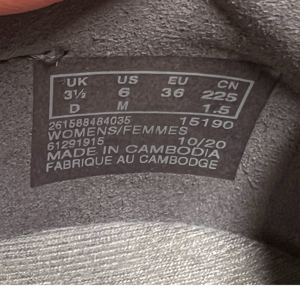 COLLECTION BY CLARKS LAYTON LACE Women's Size 6 Black Leather Sneakers Shoes - Picture 15 of 15